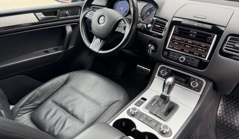 
								2014 VOLKSWAGEN TOUREG pilnas									