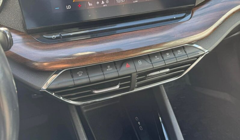 
								Skoda Octavia Scout pilnas									