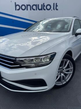 2019 VOLKSWAGEN PASSAT
