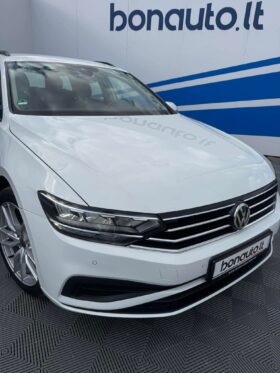 2019 VOLKSWAGEN PASSAT