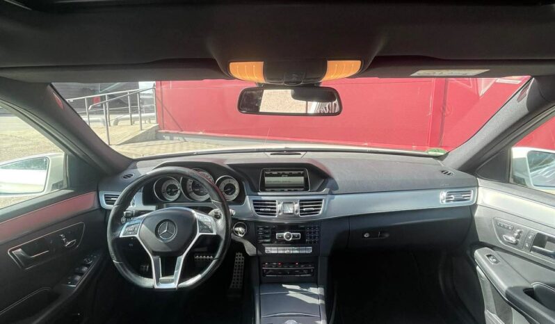 
								2013 MERCEDES BENZ E350 pilnas									