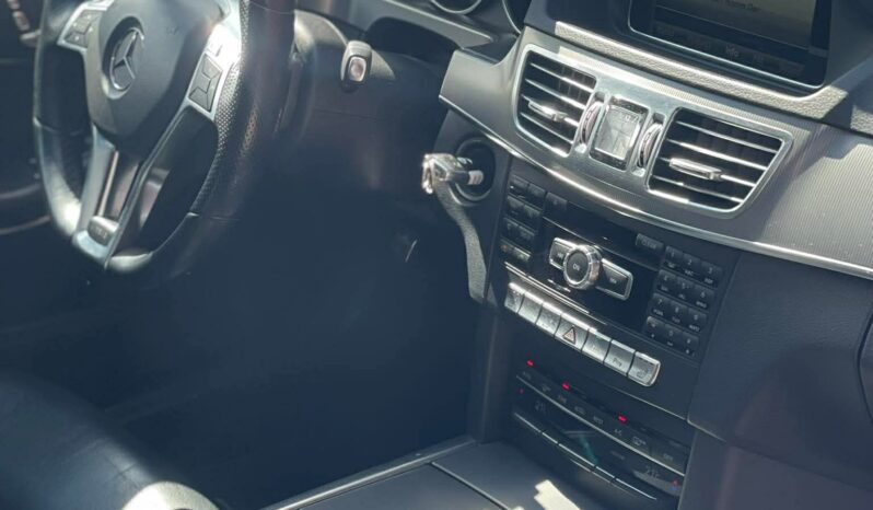 
								2013 MERCEDES BENZ E350 pilnas									