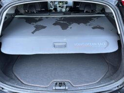 
										Volvo V60 pilnas									