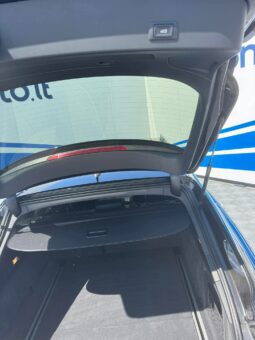 
										Audi A6 Allroad pilnas									