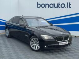 2010 BMW 750
