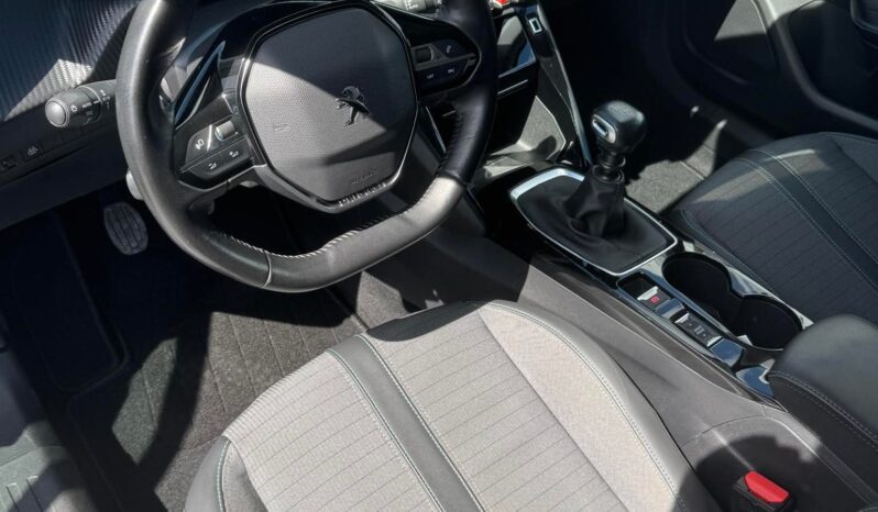 
								2021 PEUGEOT 2008 pilnas									