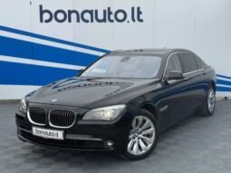 2010 BMW 750