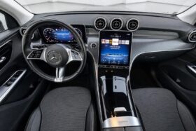 2023 MERCEDES-BENZ GLC220