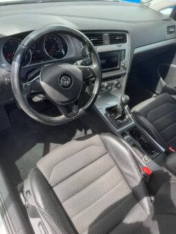 
										2017 VOLKSWAGEN GOLF VII pilnas									
