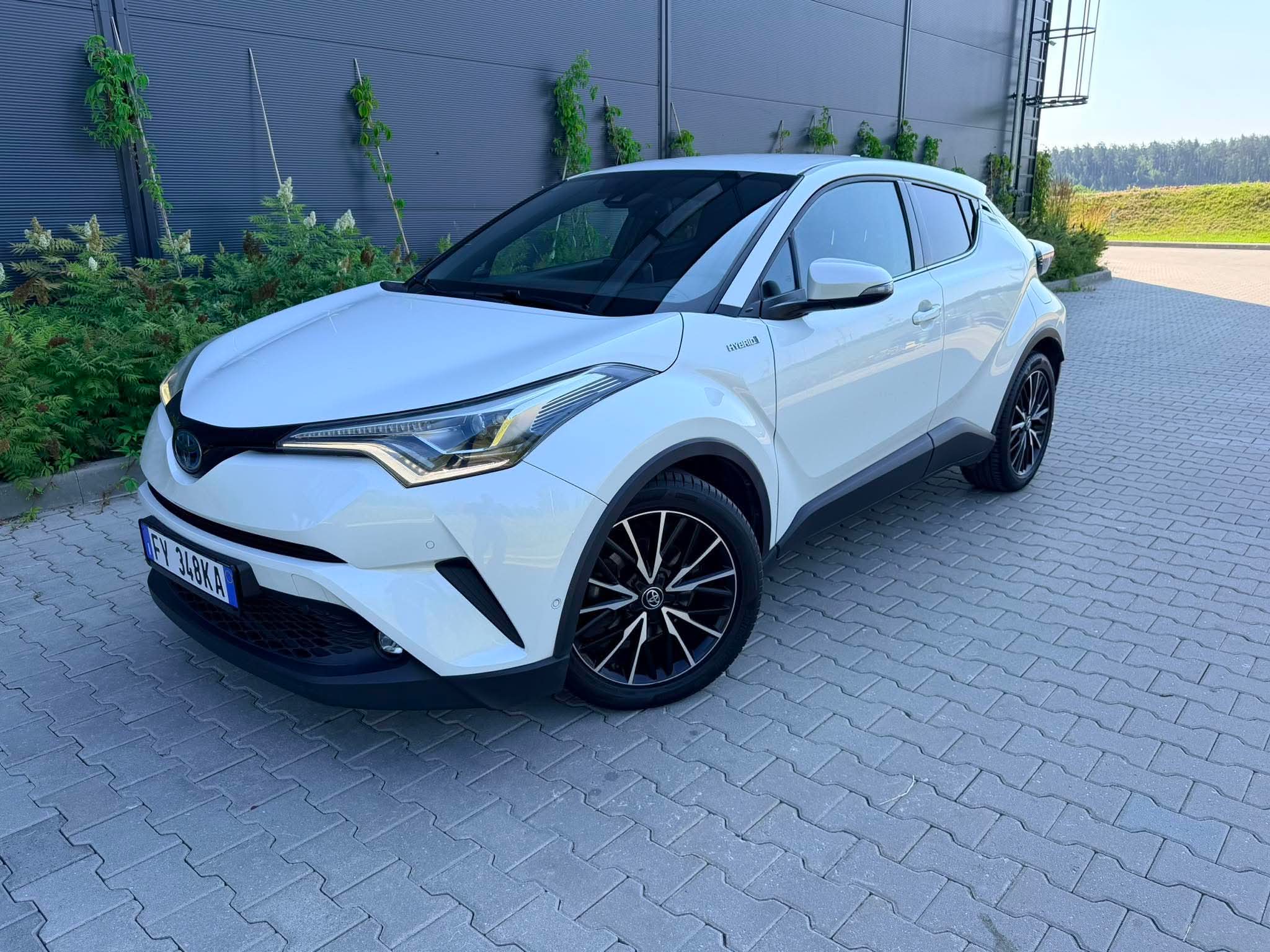 2019 TOYOTA C-HR