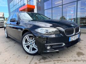 2015 BMW 520