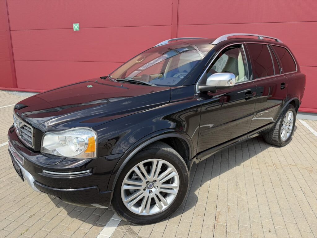 2013 VOLVO XC90