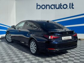 2019 LEXUS ES 300H