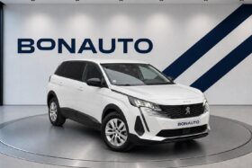 2022 PEUGEOT 5008