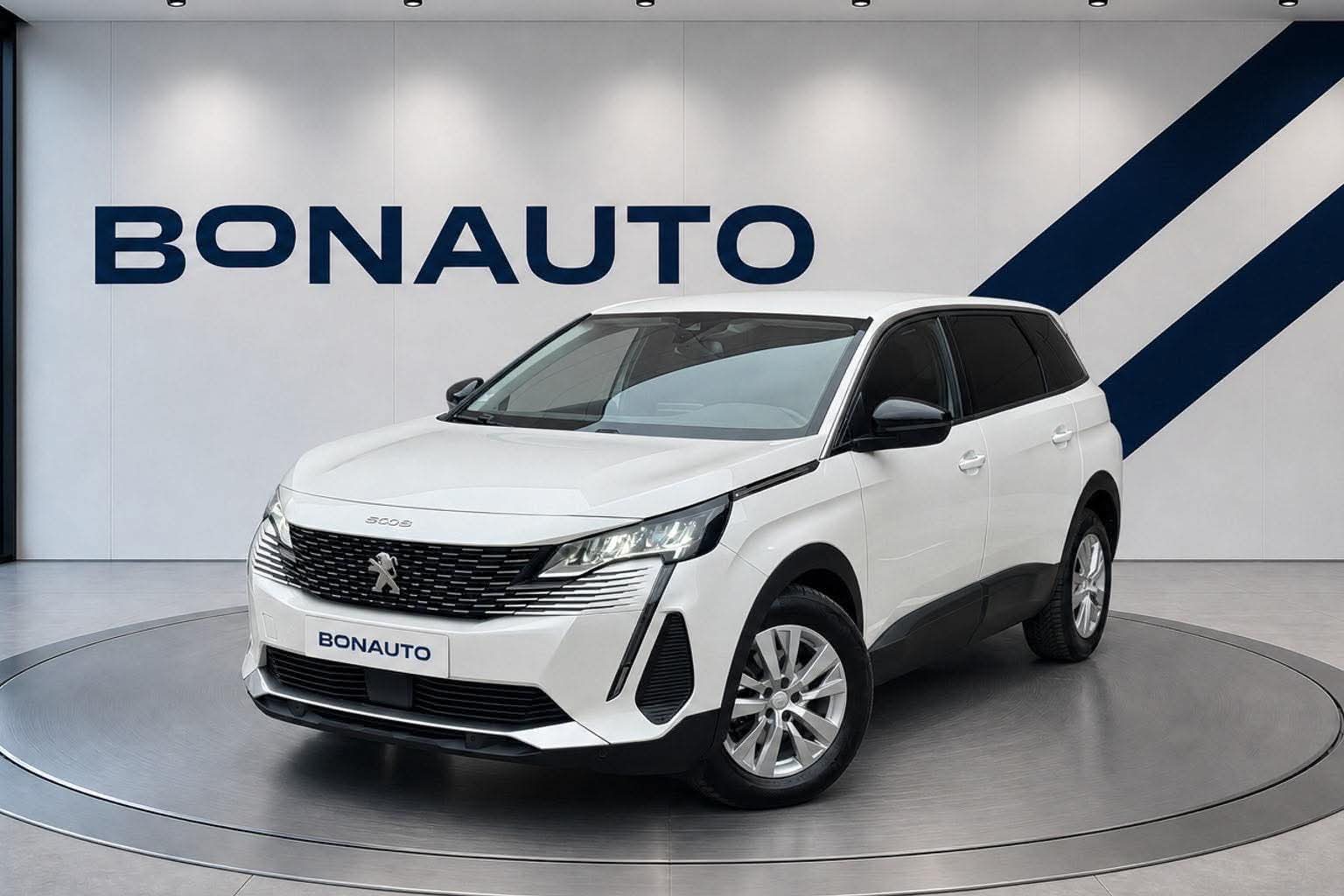 2022 PEUGEOT 5008