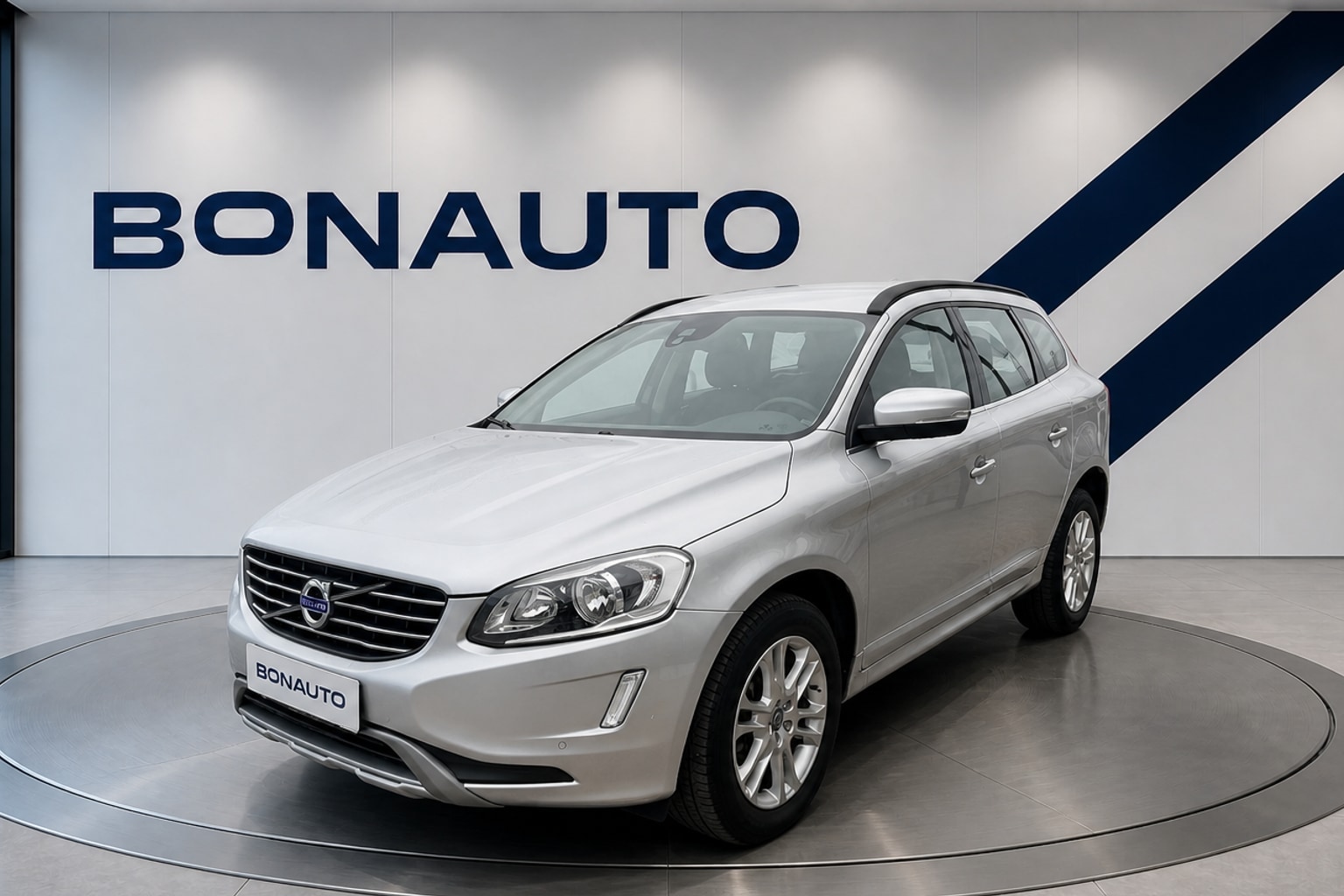 2015 VOLVO XC60