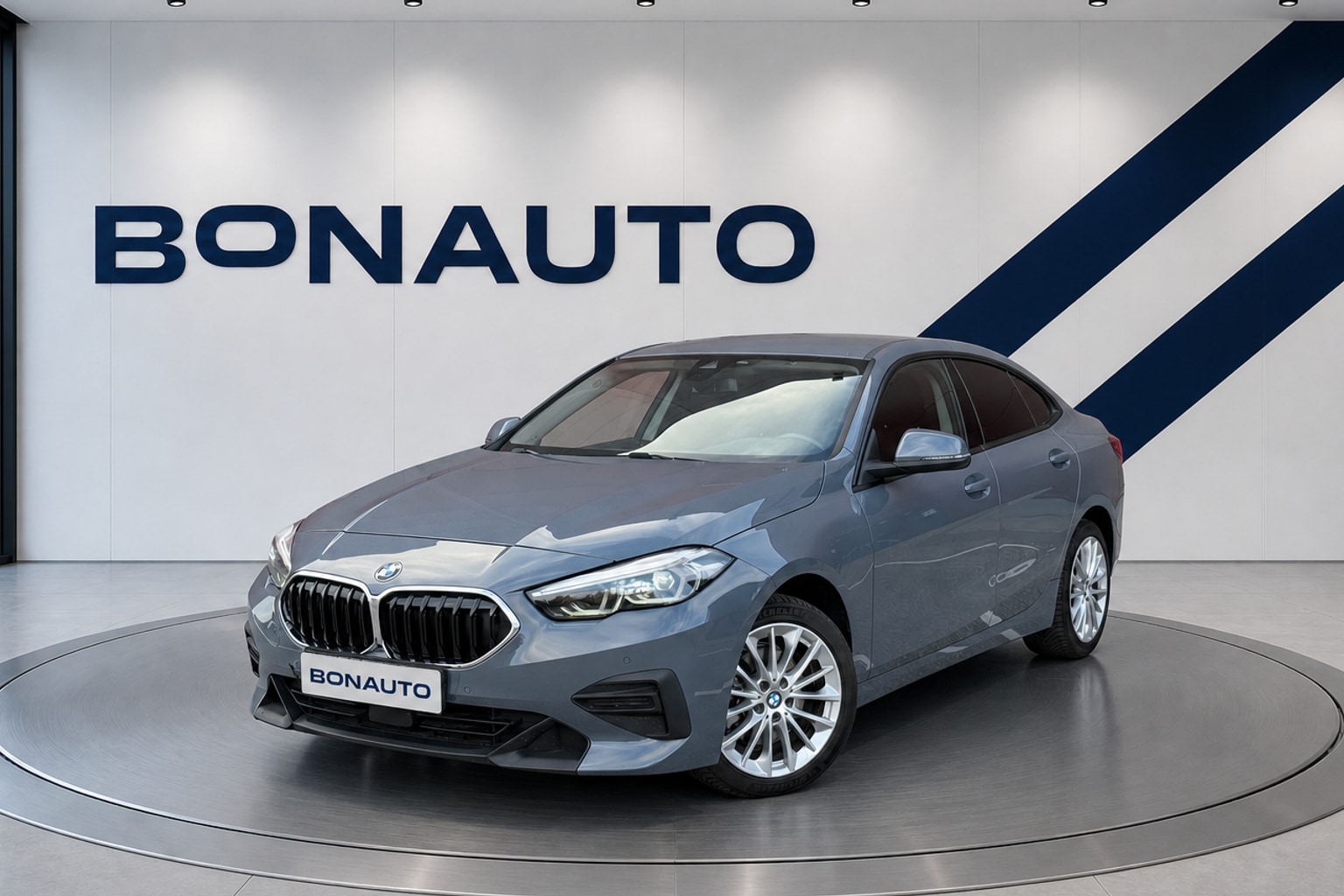 BMW 218