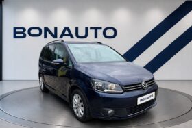 2011 VOLKSWAGEN TOURAN