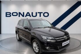 2012 VOLKSWAGEN TIGUAN