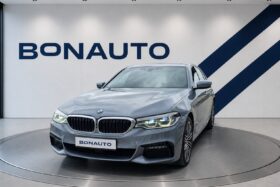 2019 BMW 530