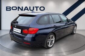 2015 BMW 320
